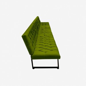 Sofa capitoneado a medida color verde fabrica de muebles MV bogota colombia muebles para negocios comerciales bar restaurantes tiendas