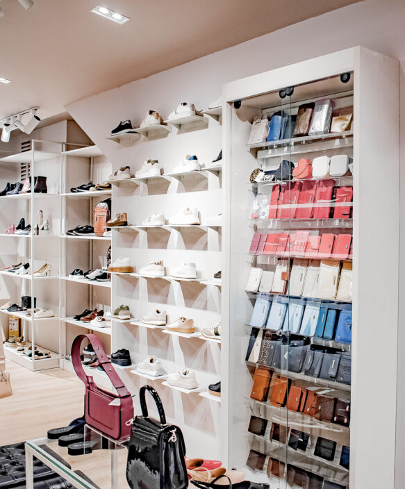 MUSSI tienda de zapatos muebles para retail fabrica de muebles mv MUSSI tienda de zapatos muebles para retail fabrica de muebles mv